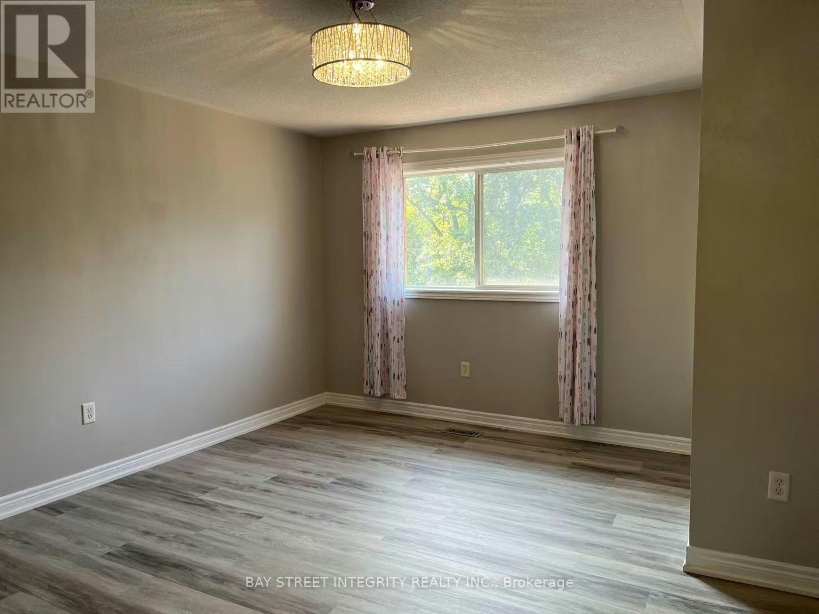 355 Ravineview Way, Oakville, ON, L6H 6S5 - 14