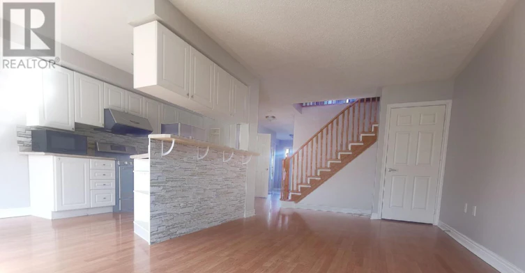 355 Ravineview Way, Oakville, ON, L6H 6S5 - 2