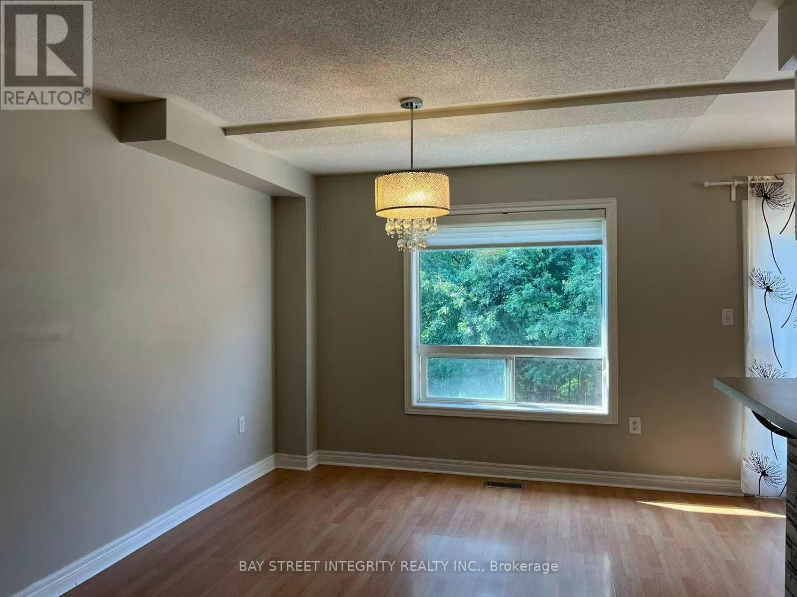 355 Ravineview Way, Oakville, ON, L6H 6S5 - 4