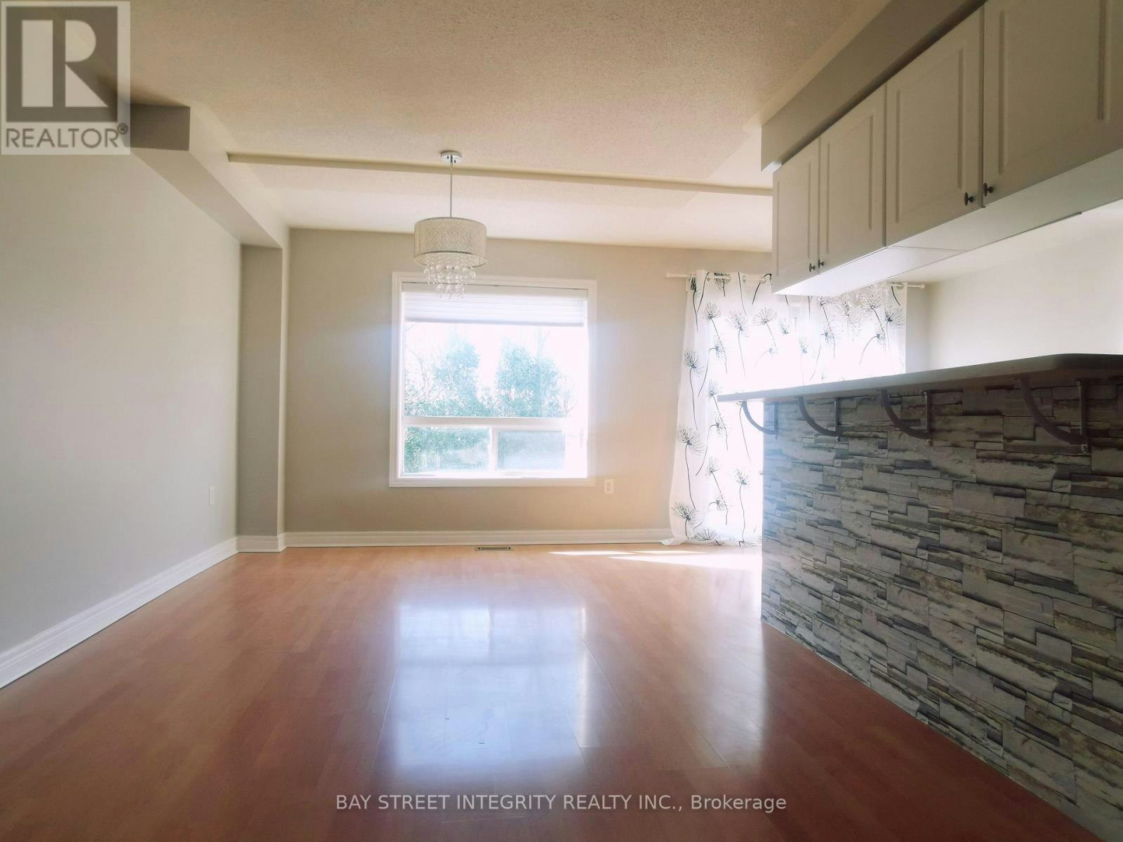 355 Ravineview Way, Oakville, ON, L6H 6S5 - 5