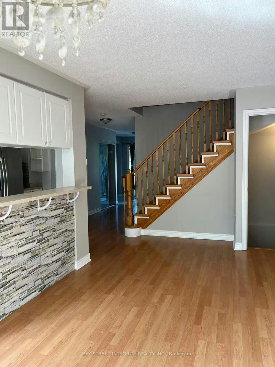 355 Ravineview Way, Oakville, ON, L6H 6S5 - 11