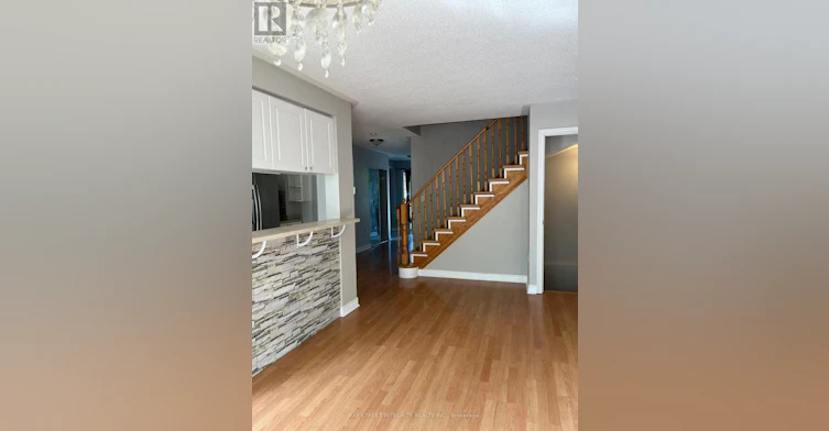 355 Ravineview Way, Oakville, ON, L6H 6S5 - 11