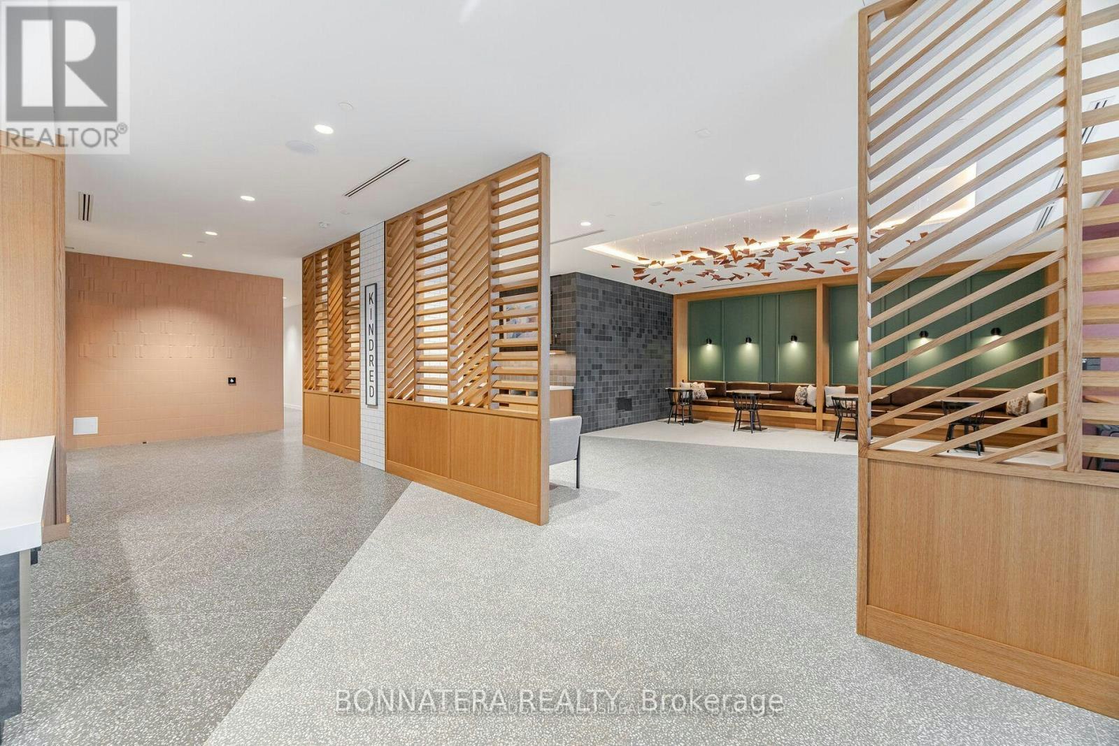 1409-2495 Eglinton Avenue W, Mississauga, ON, L5M 2V8 - 2
