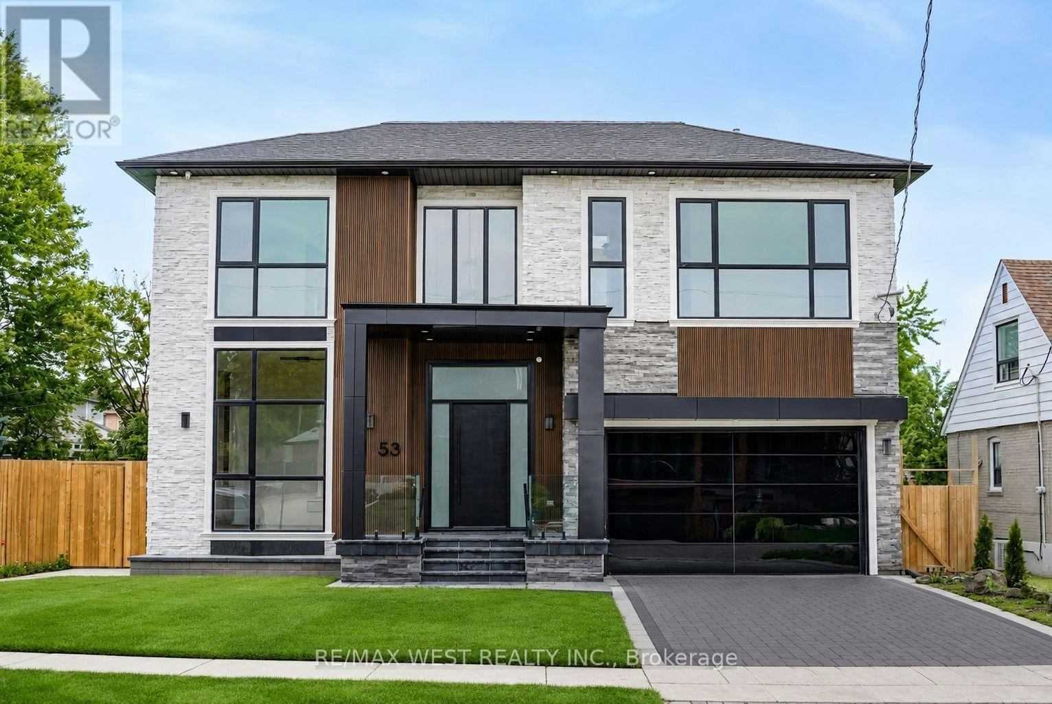 53 Celt Avenue, Toronto, ON, M6A 1H2