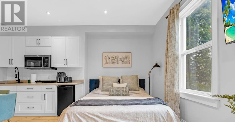 78 Ferrie Street W, Hamilton, ON, L8L 1C9 - 10