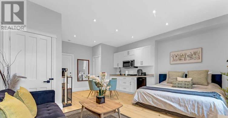 78 Ferrie Street W, Hamilton, ON, L8L 1C9 - 8