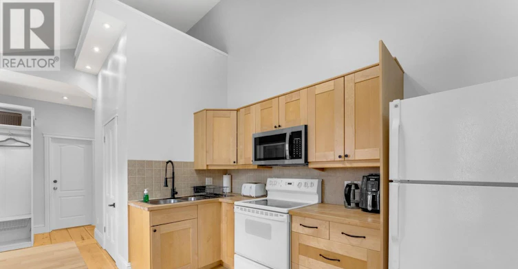 78 Ferrie Street W, Hamilton, ON, L8L 1C9 - 15