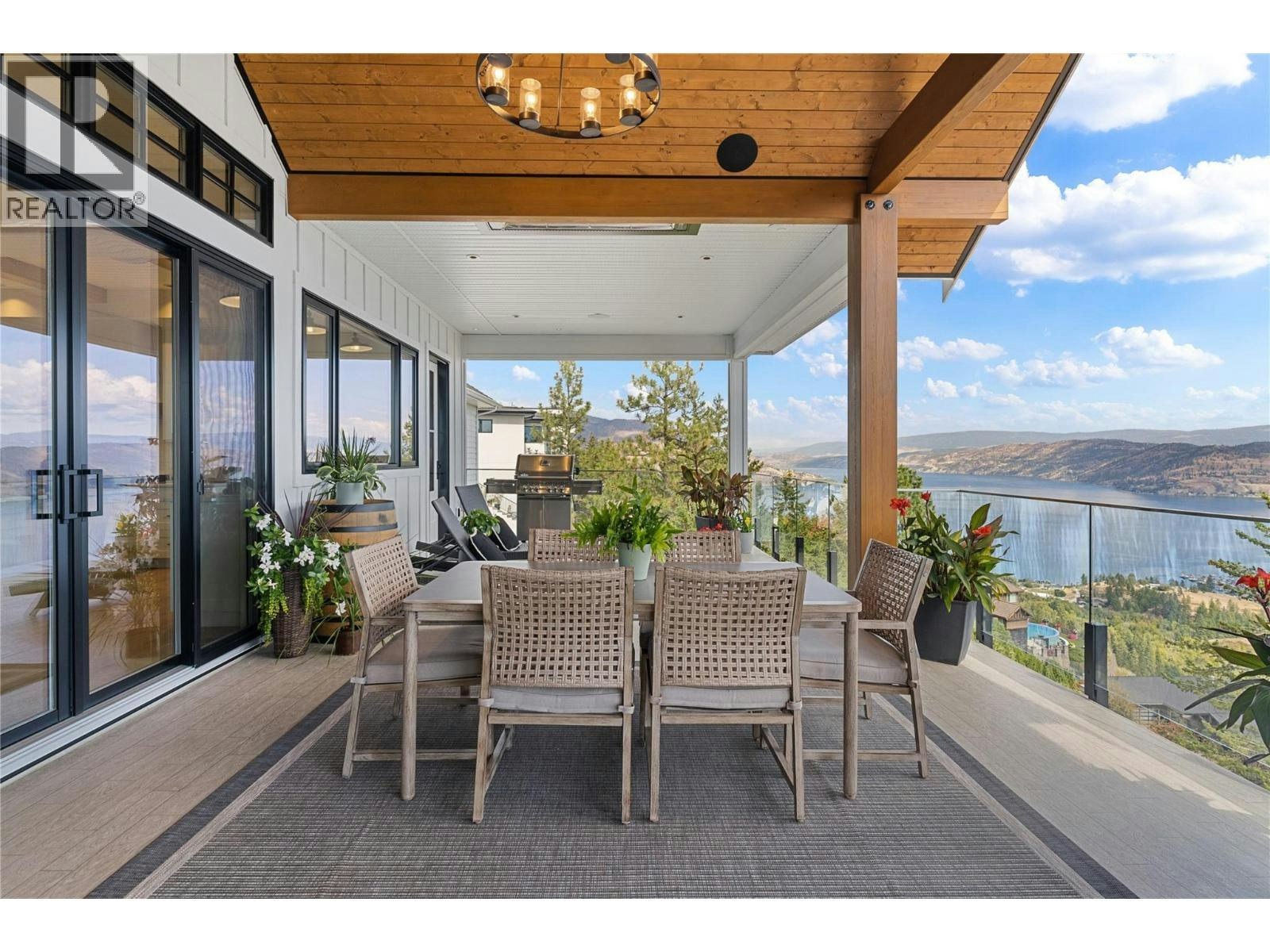 902 Lloyd Jones Drive, West Kelowna, BC, V1Z 2X9 - 30