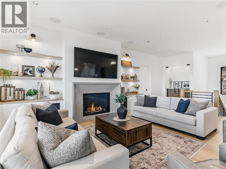 902 Lloyd Jones Drive, West Kelowna, BC, V1Z 2X9 - 7