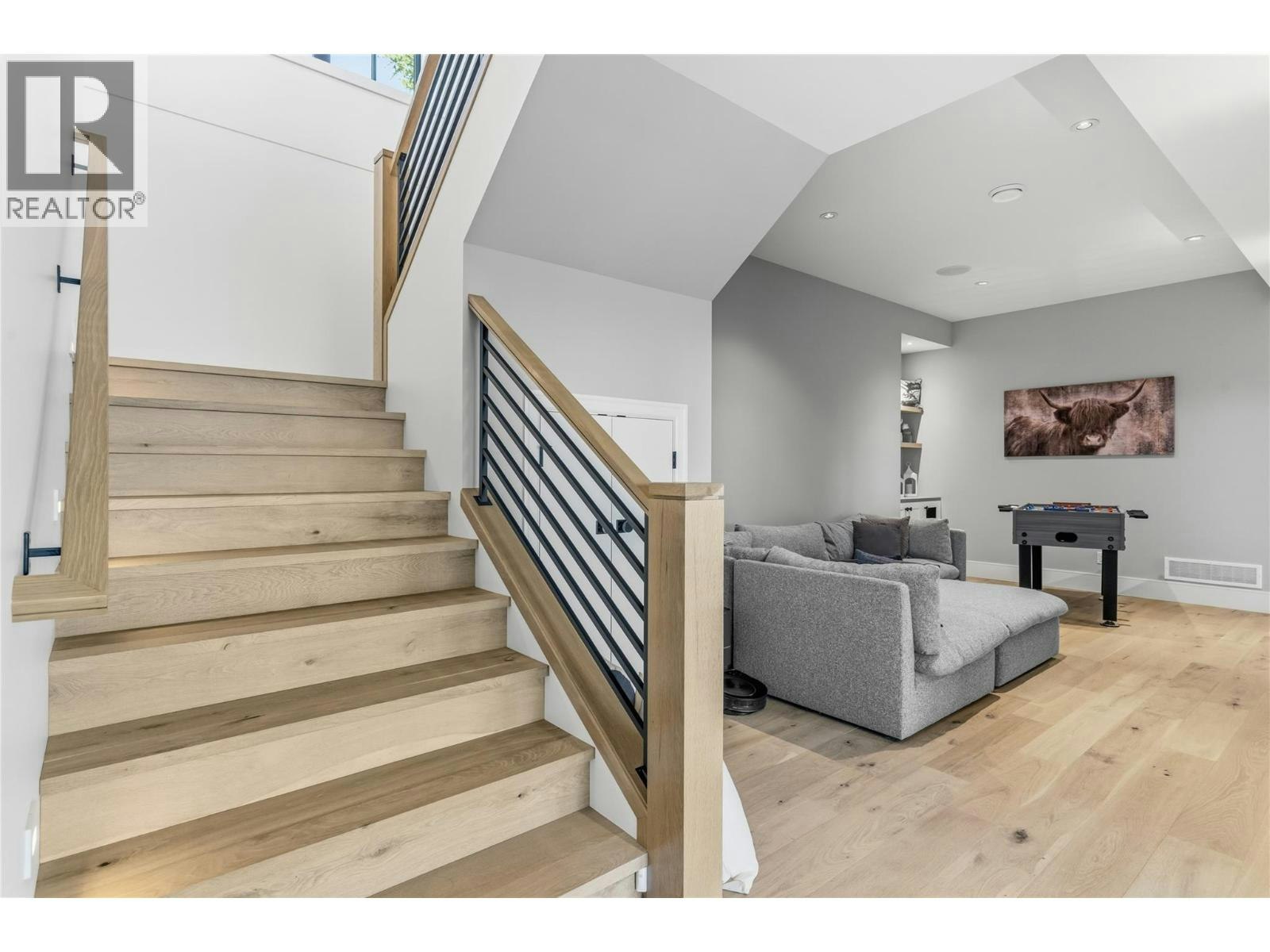 902 Lloyd Jones Drive, West Kelowna, BC, V1Z 2X9 - 37