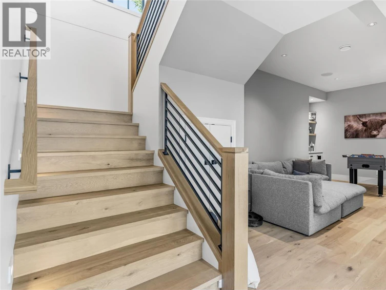 902 Lloyd Jones Drive, West Kelowna, BC, V1Z 2X9 - 37
