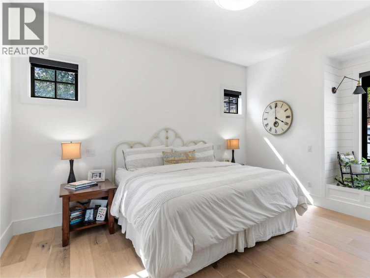 902 Lloyd Jones Drive, West Kelowna, BC, V1Z 2X9 - 24