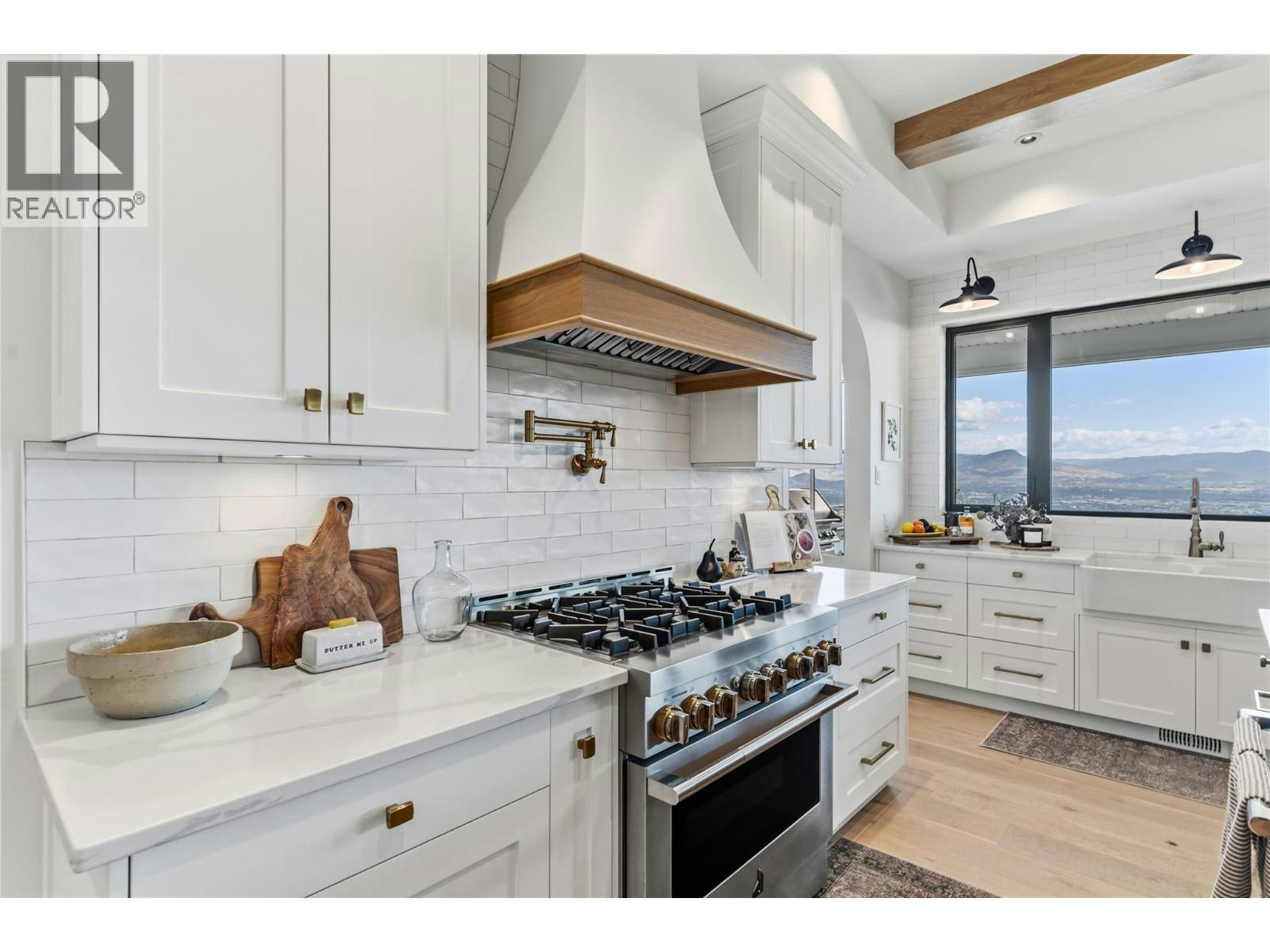902 Lloyd Jones Drive, West Kelowna, BC, V1Z 2X9 - 14