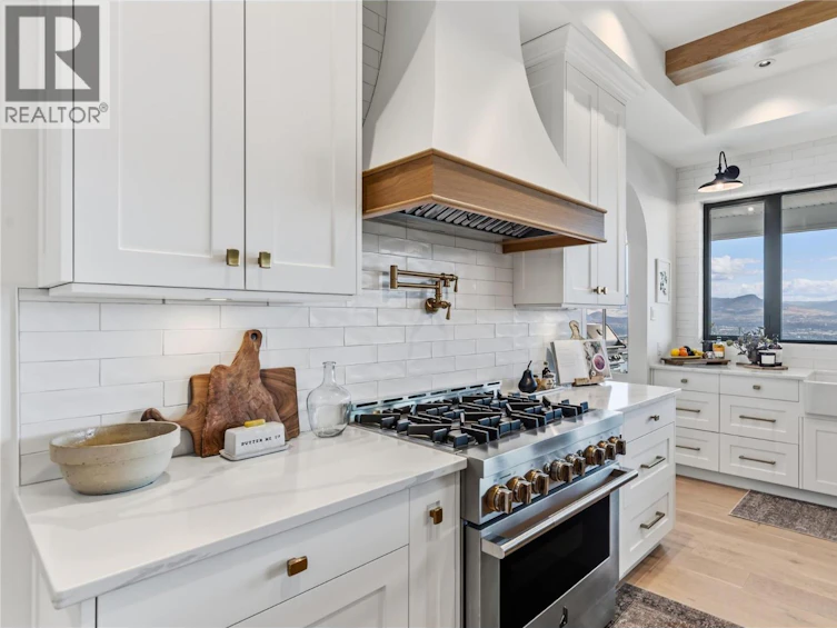 902 Lloyd Jones Drive, West Kelowna, BC, V1Z 2X9 - 14