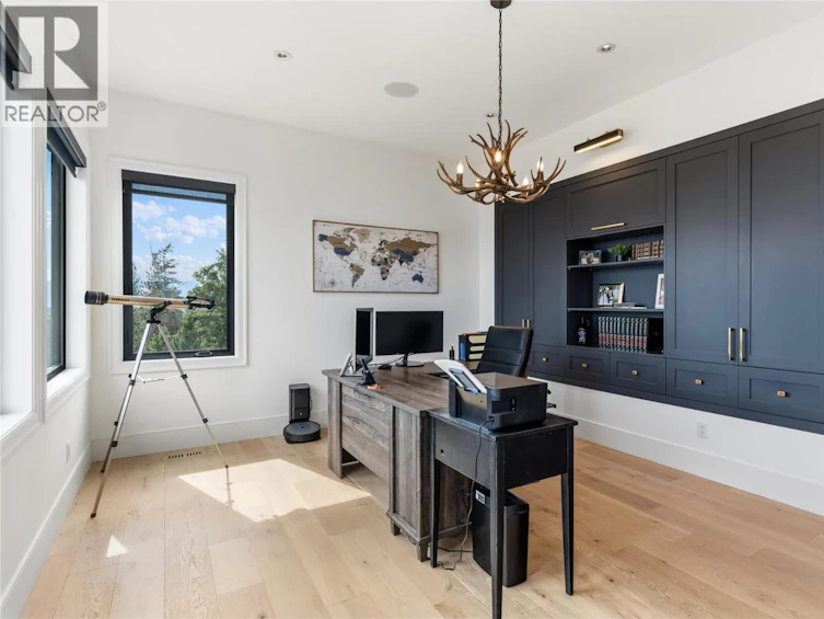 902 Lloyd Jones Drive, West Kelowna, BC, V1Z 2X9 - 23