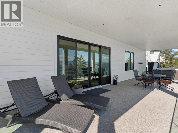 902 Lloyd Jones Drive, West Kelowna, BC, V1Z 2X9 - 55