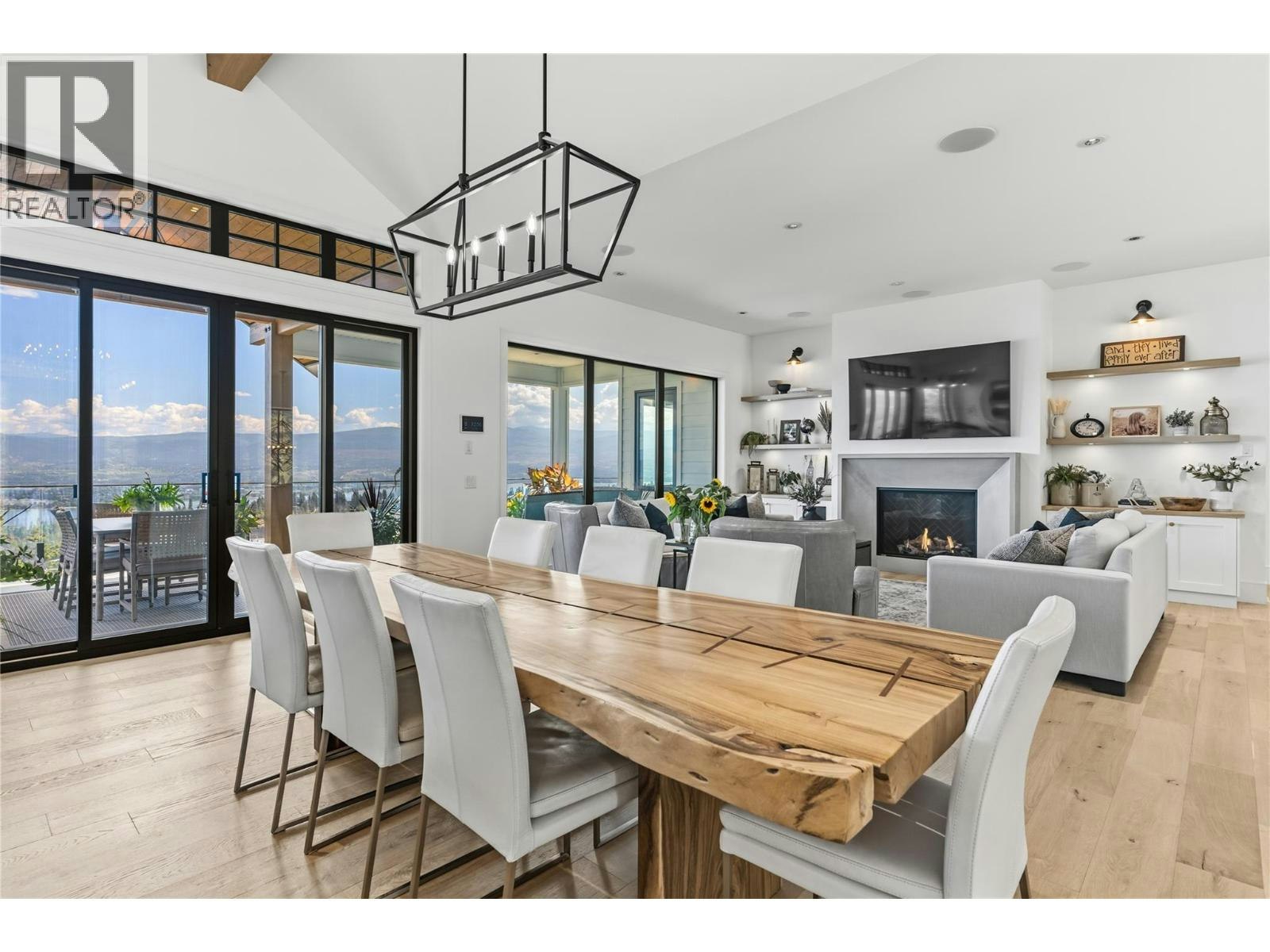 902 Lloyd Jones Drive, West Kelowna, BC, V1Z 2X9 - 8