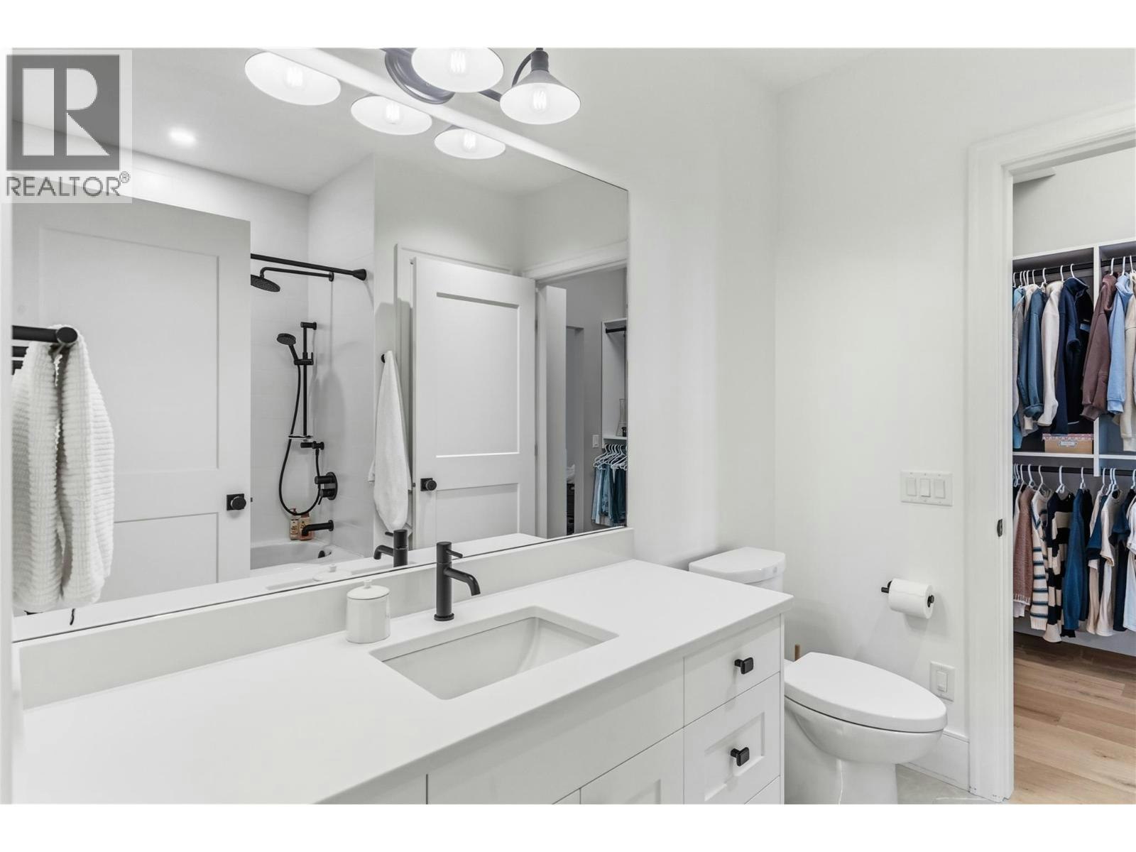 902 Lloyd Jones Drive, West Kelowna, BC, V1Z 2X9 - 62