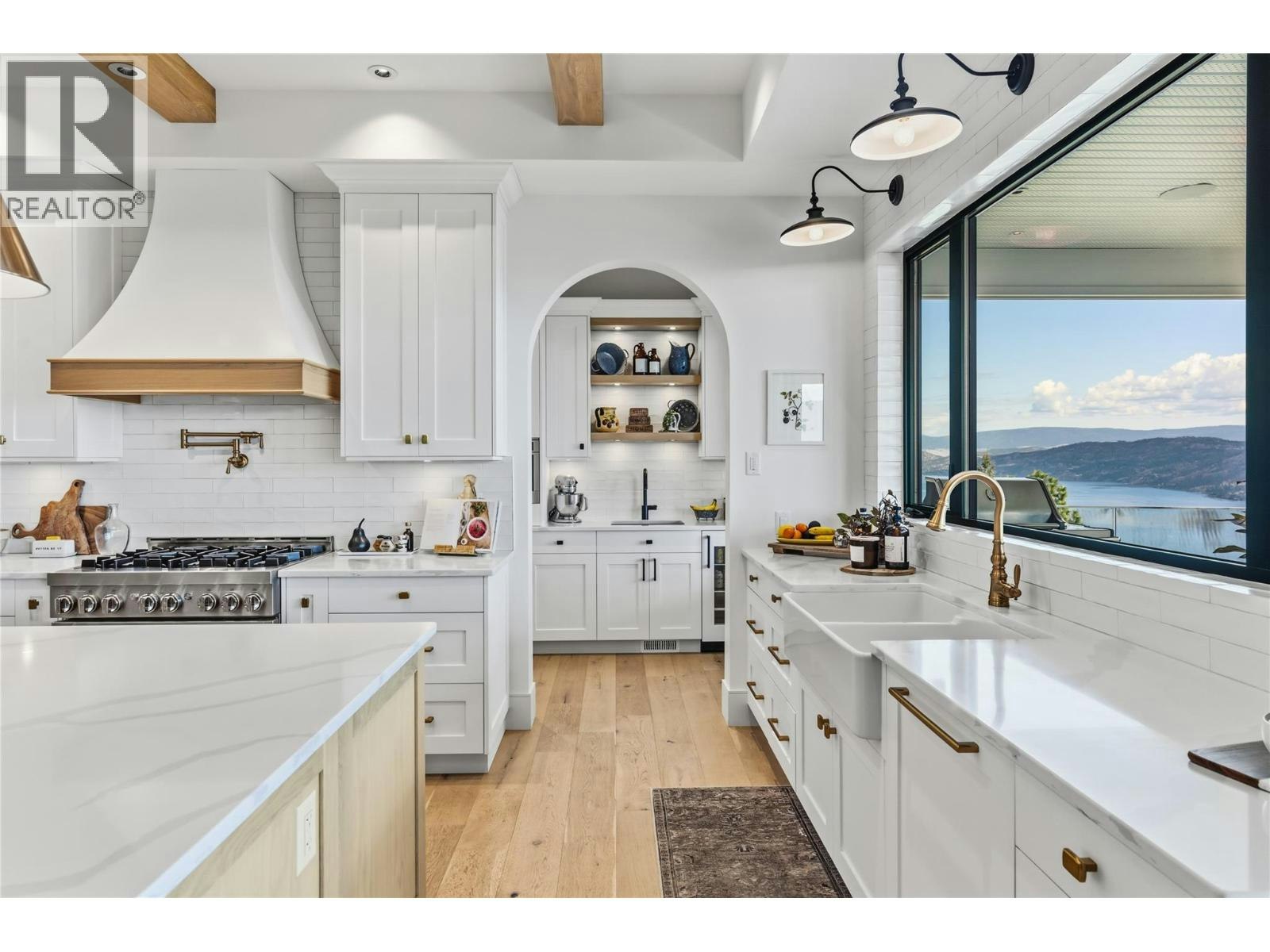 902 Lloyd Jones Drive, West Kelowna, BC, V1Z 2X9 - 16