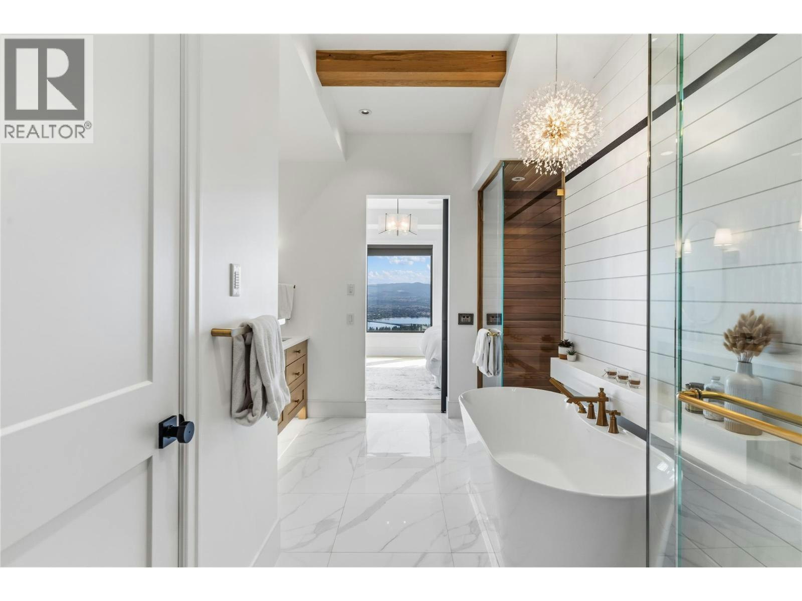 902 Lloyd Jones Drive, West Kelowna, BC, V1Z 2X9 - 49