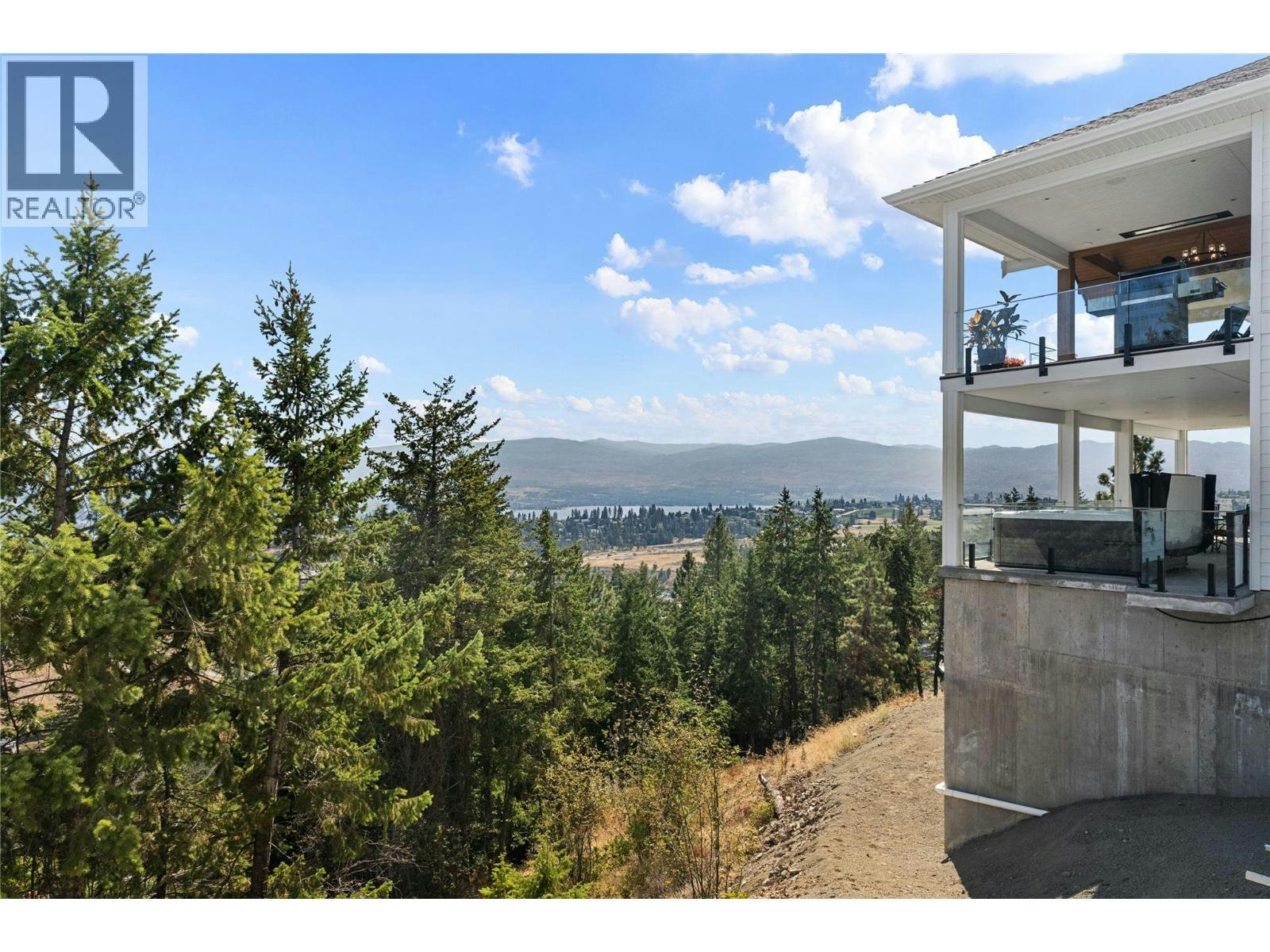 902 Lloyd Jones Drive, West Kelowna, BC, V1Z 2X9 - 71