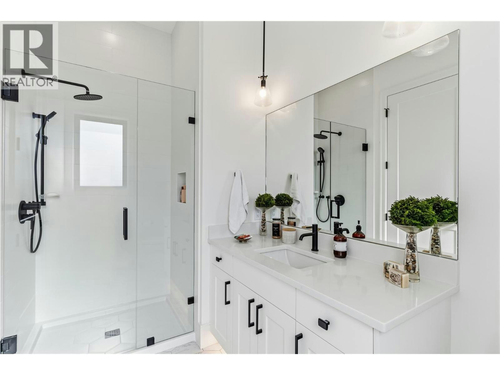 902 Lloyd Jones Drive, West Kelowna, BC, V1Z 2X9 - 27
