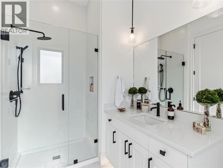 902 Lloyd Jones Drive, West Kelowna, BC, V1Z 2X9 - 27