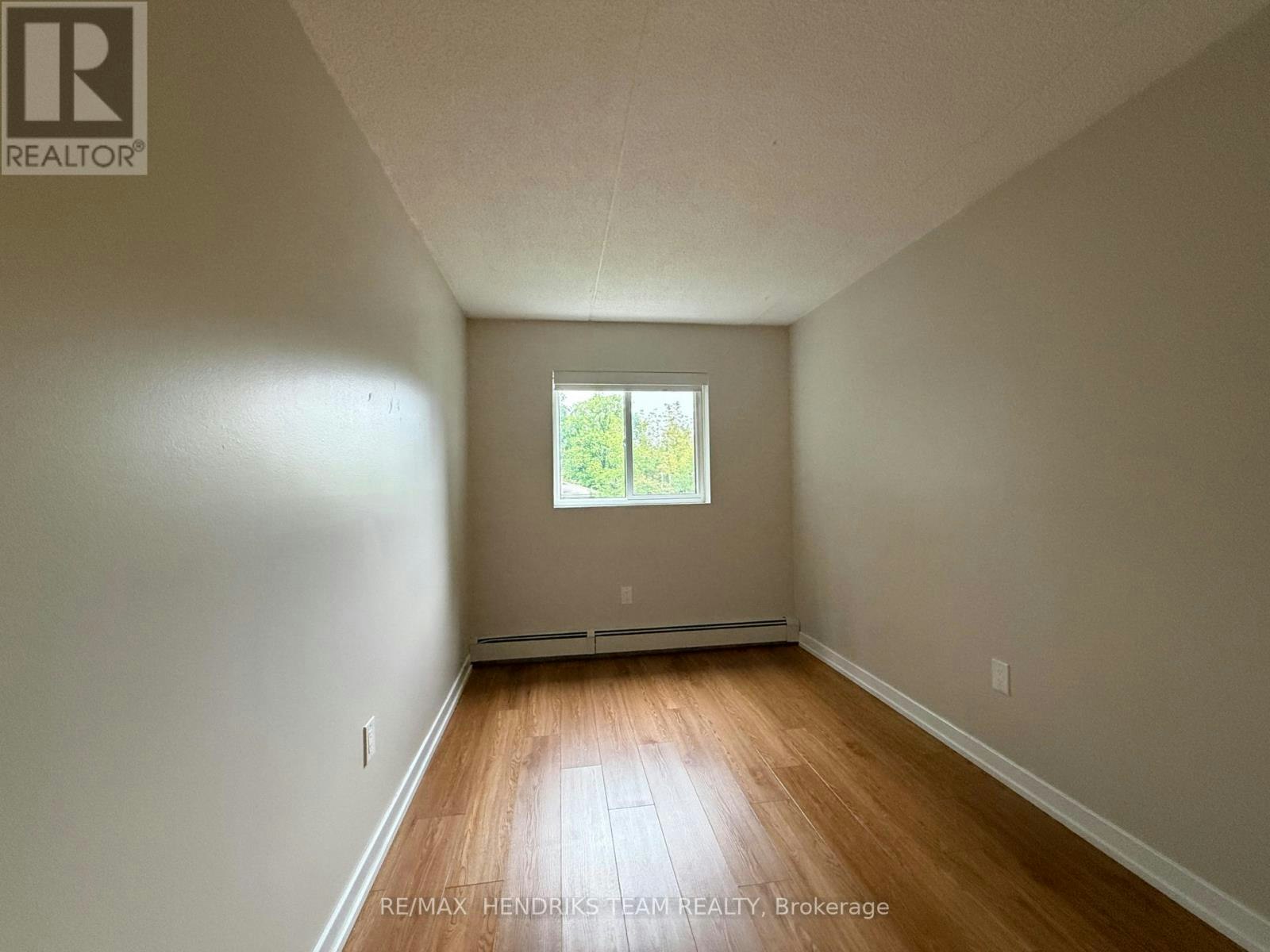 304-100 Woodrow Street, St. Catharines, ON, L2P 3P2 - 9