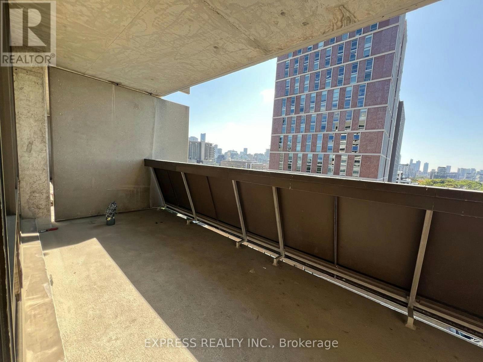 906-720 Spadina Avenue, Toronto, ON, M5S 2T9 - 6
