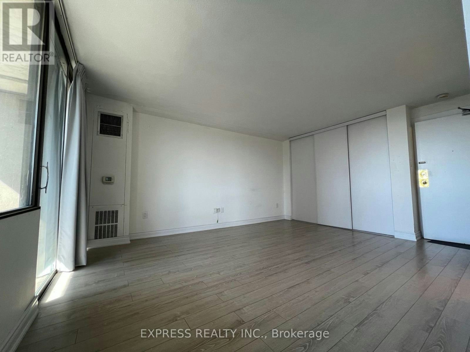 906-720 Spadina Avenue, Toronto, ON, M5S 2T9 - 3