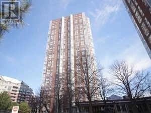 1604-7 Concorde Place, Toronto, ON, M3C 3N4