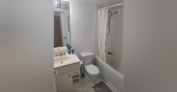 2211-36 Lee Centre Drive, Toronto, ON, M1H 3K2 - 11