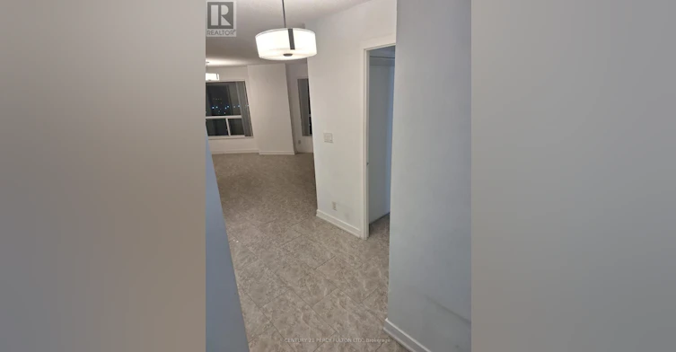 2211-36 Lee Centre Drive, Toronto, ON, M1H 3K2 - 4