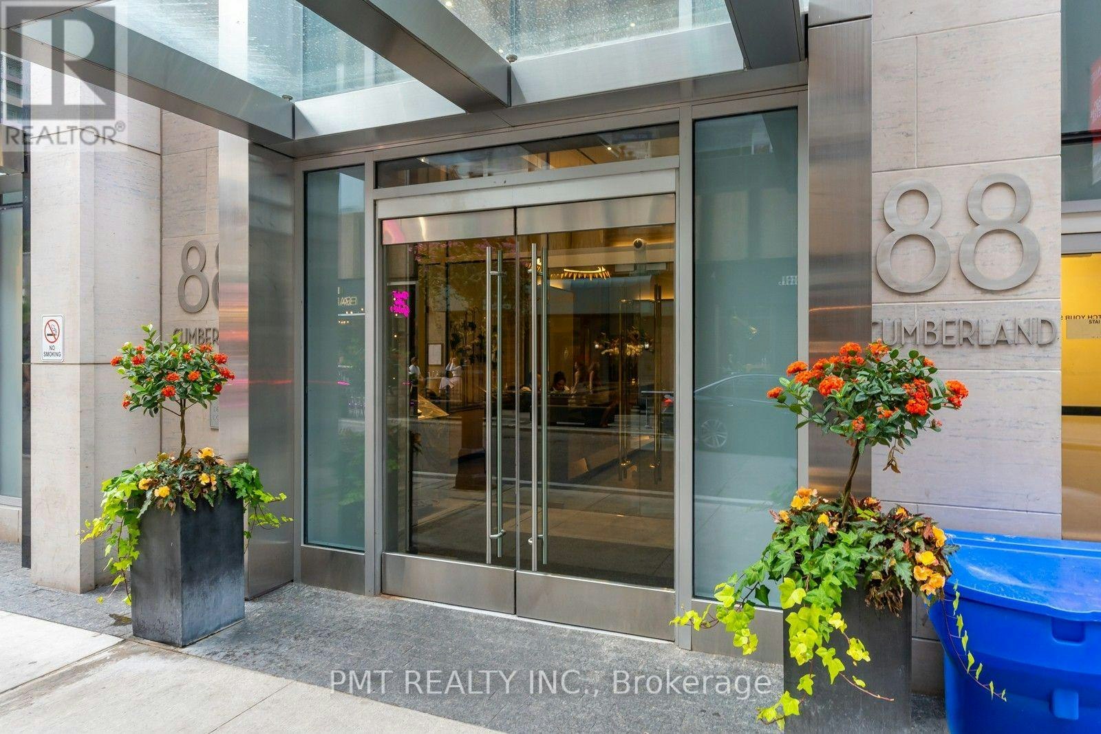 706-88 Cumberland Street, Toronto, ON, M5R 0C8 - 2