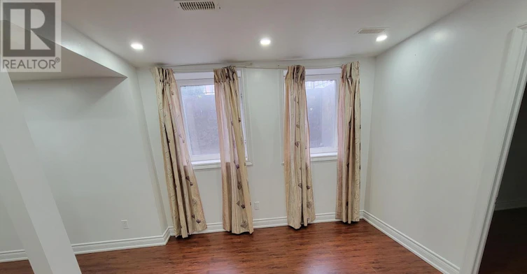 1 Netherway Crescent, Ajax, ON, L1T 4X5 - 3