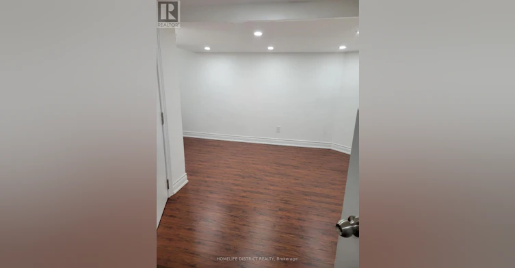 1 Netherway Crescent, Ajax, ON, L1T 4X5 - 4