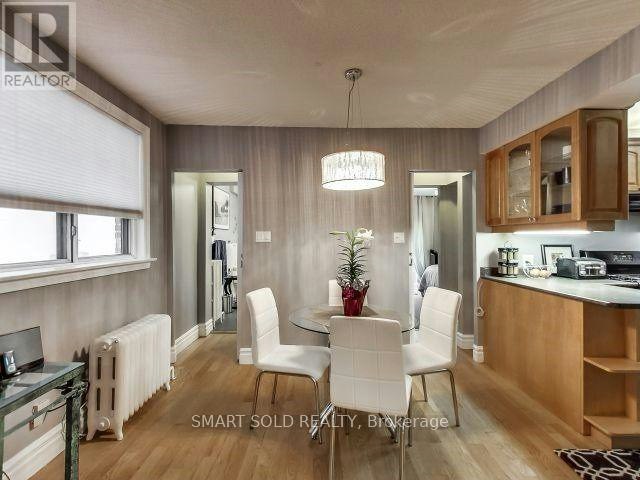 MAIN FLOOR-720 Coxwell Avenue, Toronto, ON, M4C 3C2 - 5
