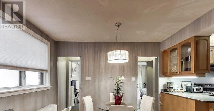 MAIN FLOOR-720 Coxwell Avenue, Toronto, ON, M4C 3C2 - 5