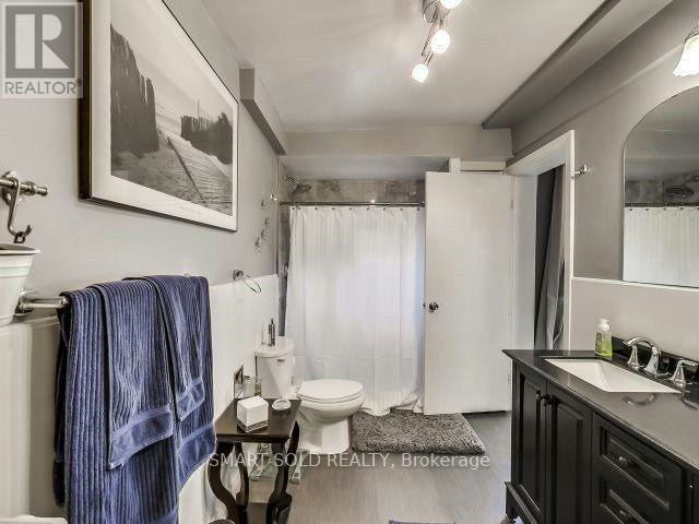 MAIN FLOOR-720 Coxwell Avenue, Toronto, ON, M4C 3C2 - 9