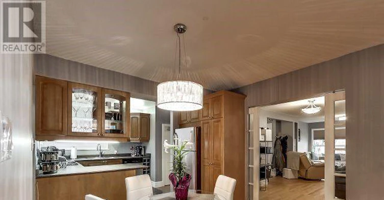 MAIN FLOOR-720 Coxwell Avenue, Toronto, ON, M4C 3C2 - 6
