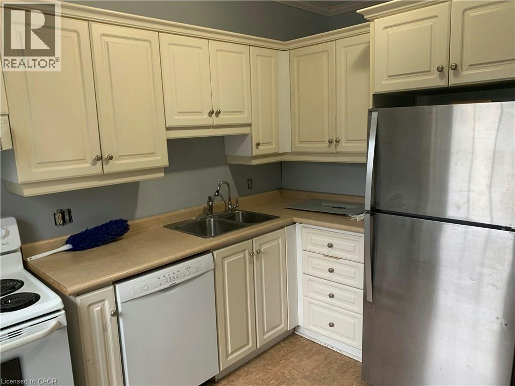 3-39 Cedar Street, Cambridge, ON, N1S 1V2 - 5
