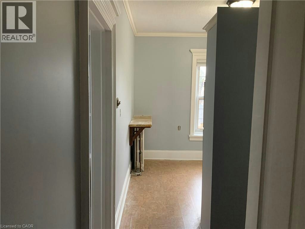 3-39 Cedar Street, Cambridge, ON, N1S 1V2 - 3