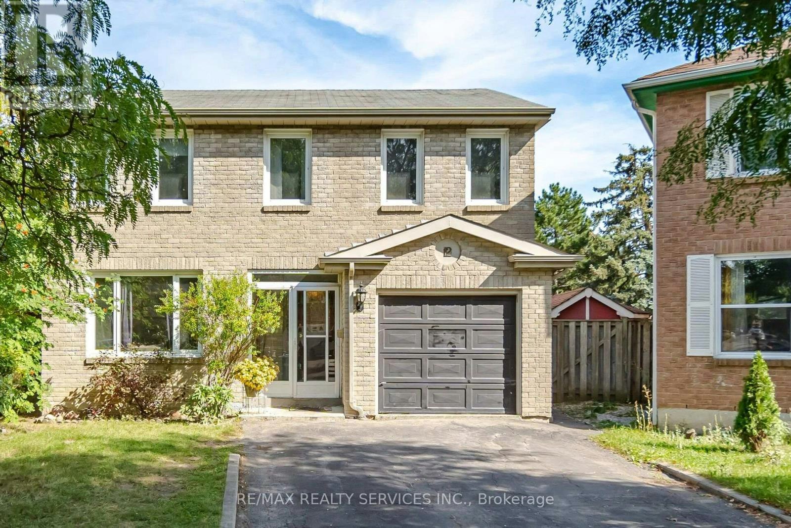 12 Ladin Drive, Brampton, ON, L6S 3V5