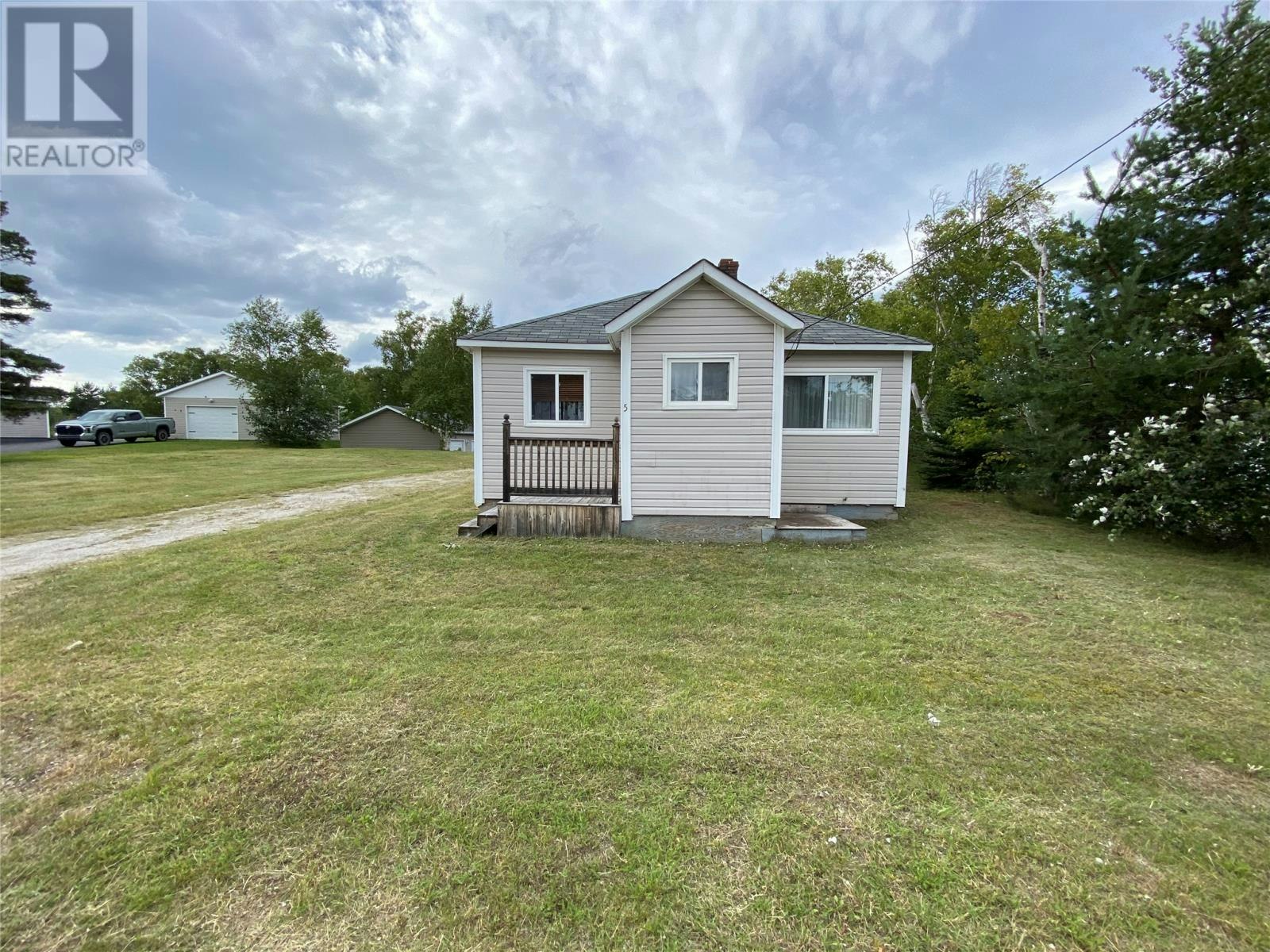5 Hancocks Road, Deer Lake, NL, A8A 1M4