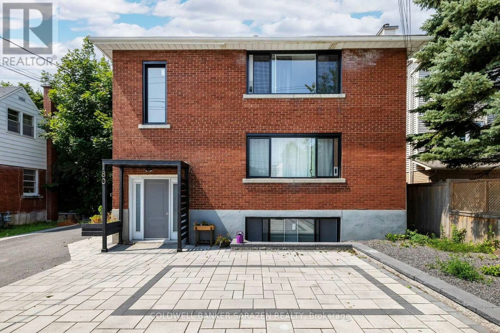 1-180 Woodroffe Avenue, Ottawa, ON, K2A 3T9 - 4