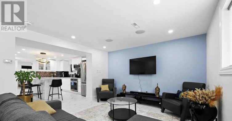 3-180 Woodroffe Avenue, Ottawa, ON, K2A 3T9 - 8