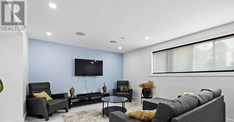 3-180 Woodroffe Avenue, Ottawa, ON, K2A 3T9 - 6