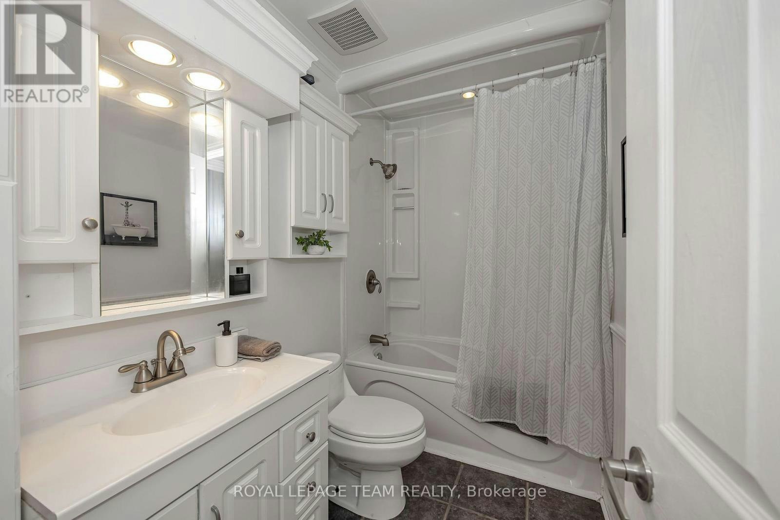 9-583 Tweedsmuir Avenue, Ottawa, ON, K1Z 5P4 - 28