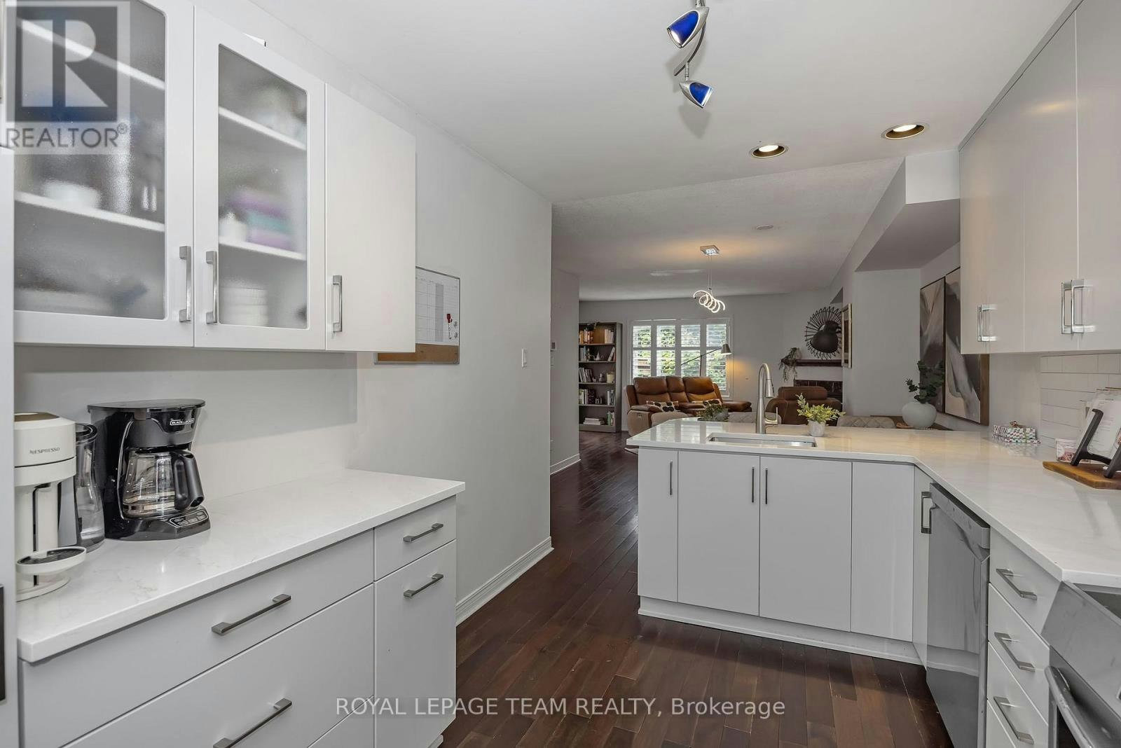 9-583 Tweedsmuir Avenue, Ottawa, ON, K1Z 5P4 - 11