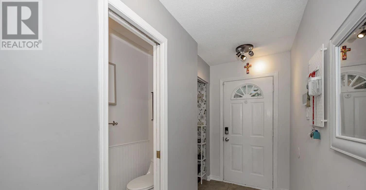 9-583 Tweedsmuir Avenue, Ottawa, ON, K1Z 5P4 - 6